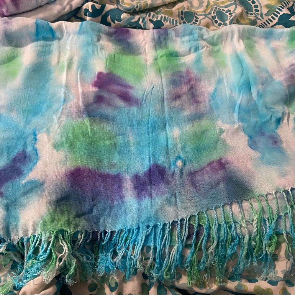 Tie-Dye Fringe Scarf